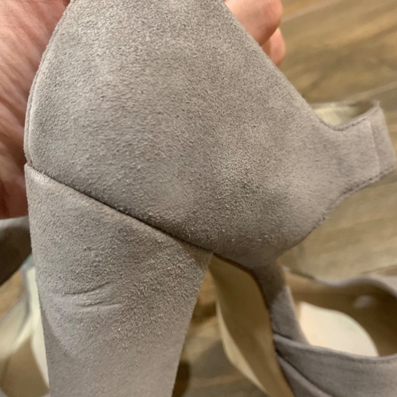 Michael Kors-Suede Pumps - Picture 9 of 12